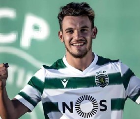 新帅还没正式接手国安俱乐部，重量级强援就提前转会到队亮相，曾是欧冠豪门队长